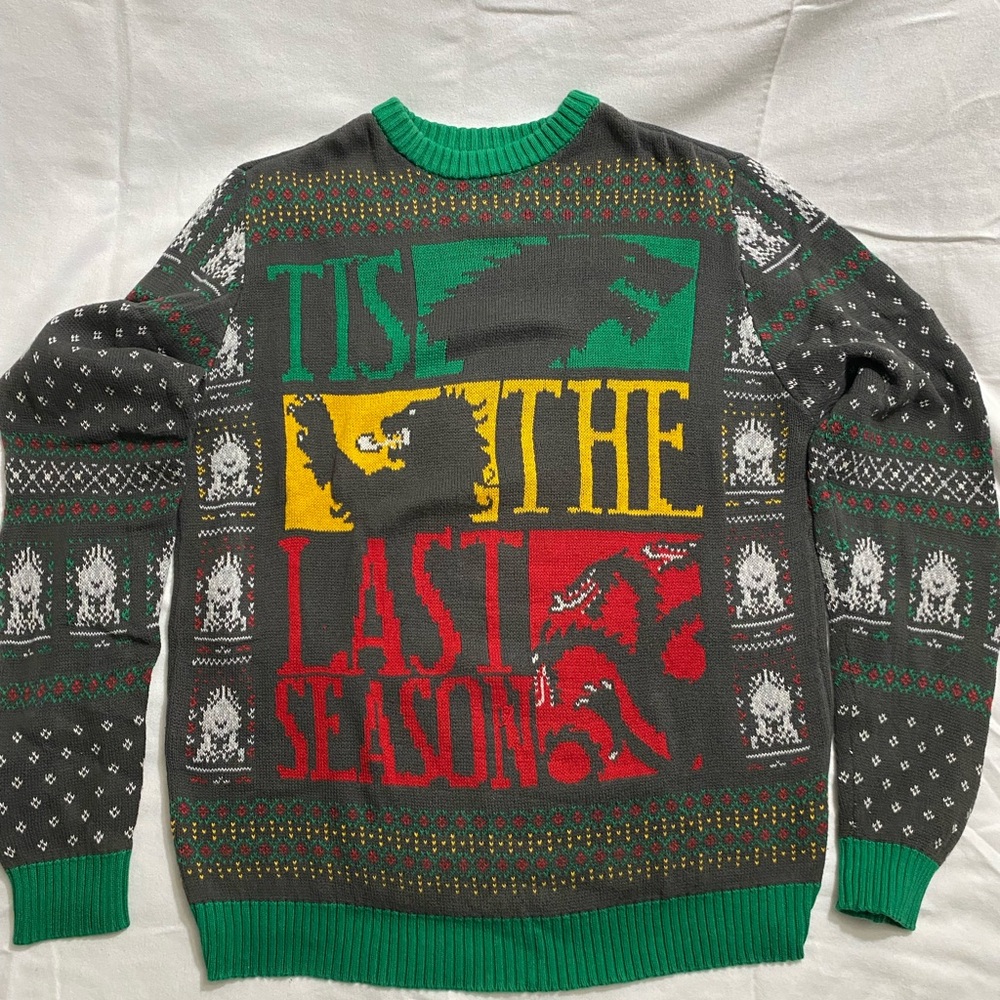 Festive Gray Sweater with Green Accents